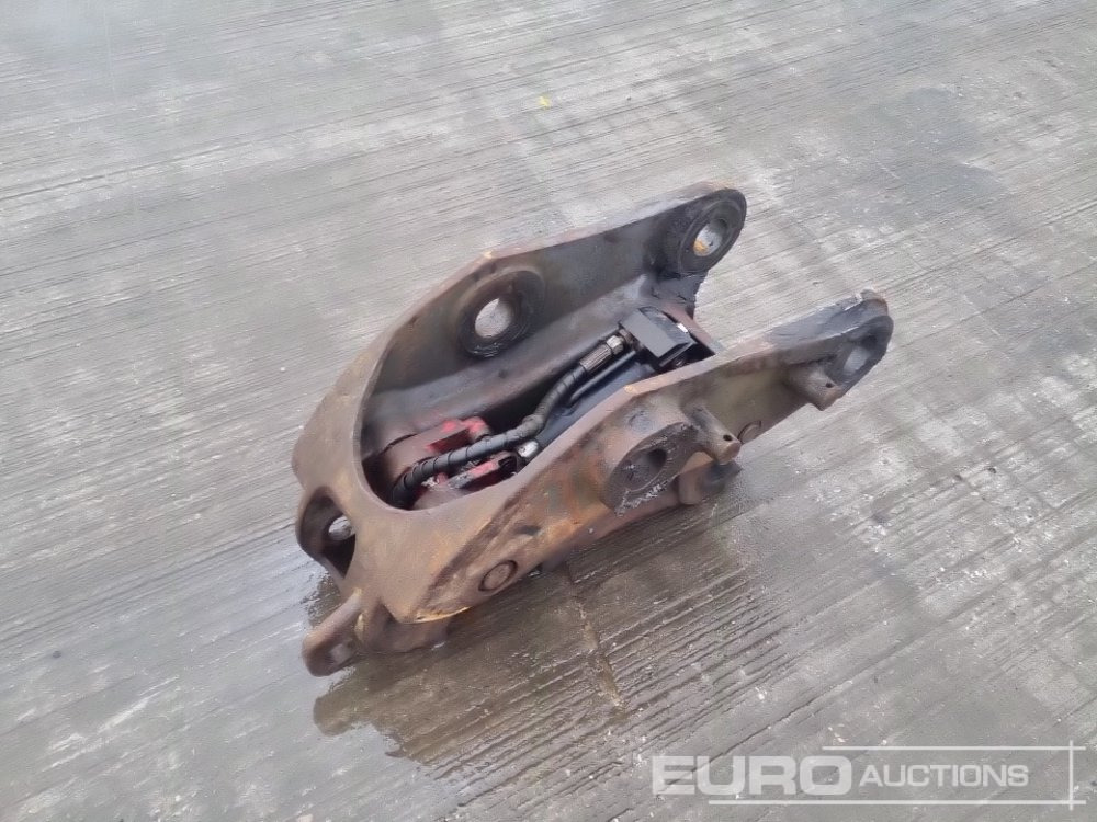 2017 Keen Hydraulic Double Lock QH 50mm Pin to suit 6-8 Ton Excavator - Quick coupler: picture 1 2017 Keen Hydraulic Double Lock QH 50mm Pin to suit 6-8 Ton Excavator - Quick coupler: picture 1