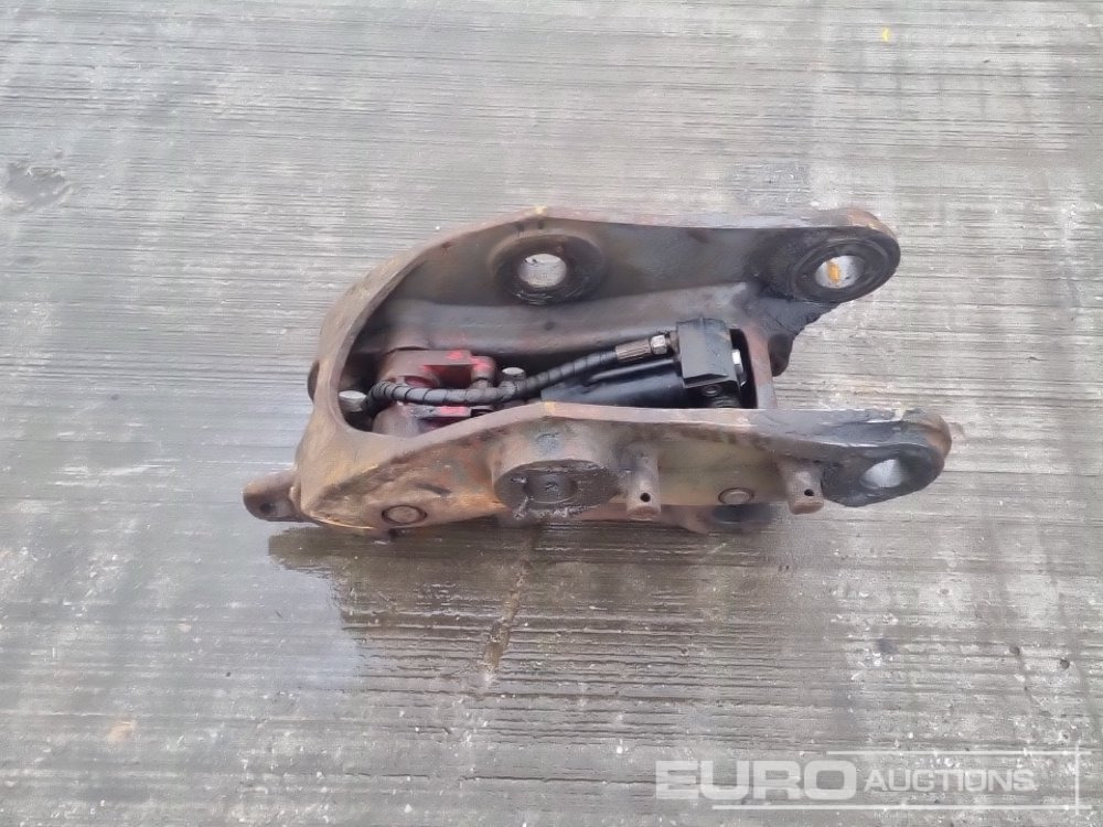 2017 Keen Hydraulic Double Lock QH 50mm Pin to suit 6-8 Ton Excavator - Quick coupler: picture 2 2017 Keen Hydraulic Double Lock QH 50mm Pin to suit 6-8 Ton Excavator - Quick coupler: picture 2