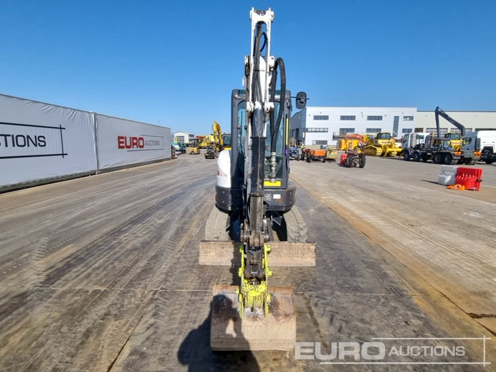 Mini excavator 2018 Bobcat E26EM: picture 8