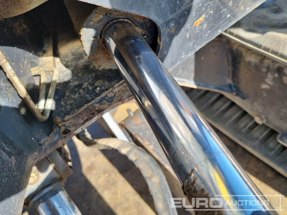 Mini excavator 2018 Bobcat E26EM: picture 31
