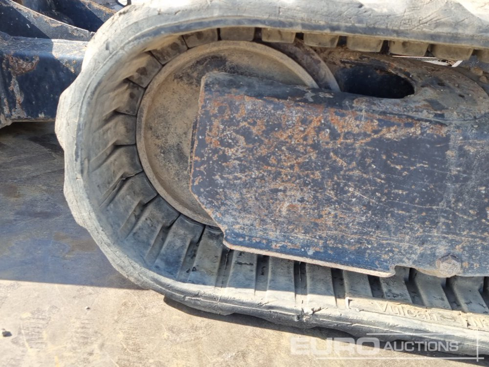Mini excavator 2018 Bobcat E26EM: picture 10