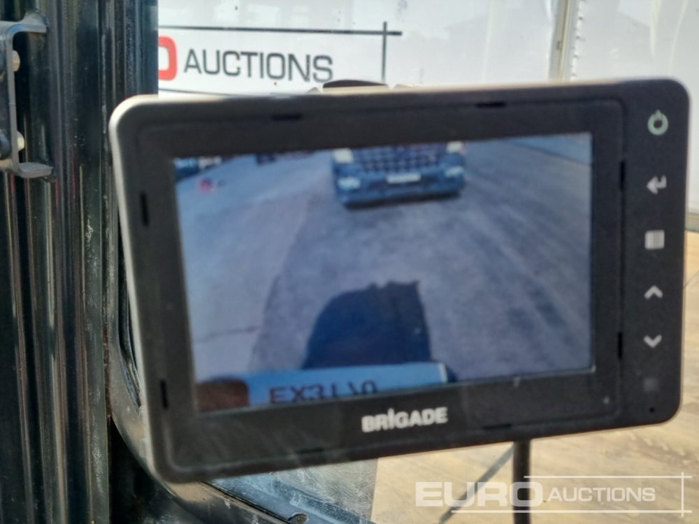 Mini excavator 2018 Bobcat E26EM: picture 47