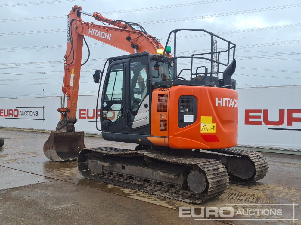 2018 Hitachi ZX135US-6 - Crawler excavator: picture 3 2018 Hitachi ZX135US-6 - Crawler excavator: picture 3