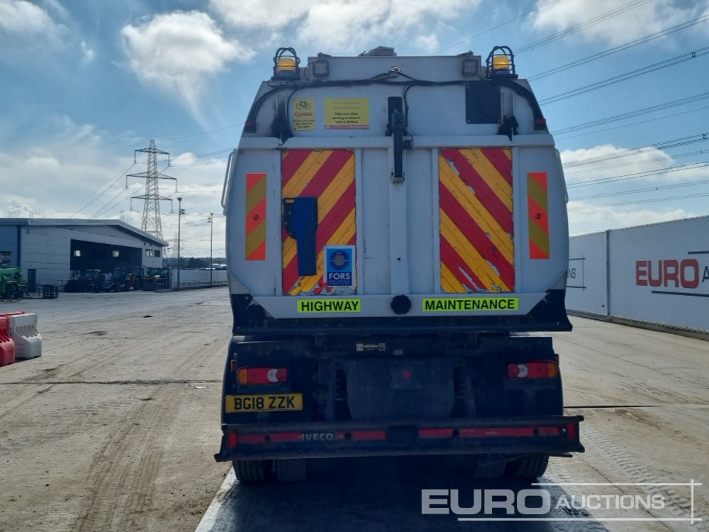 2018 Iveco 150-220 - Road sweeper: picture 4 2018 Iveco 150-220 - Road sweeper: picture 4