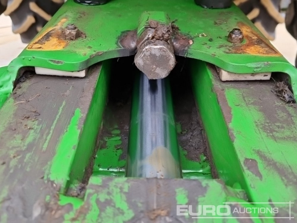 Farm tractor 2018 John Deere 6215R: picture 32