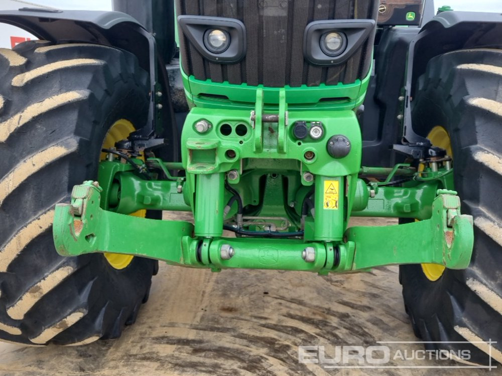 Farm tractor 2018 John Deere 6215R: picture 14