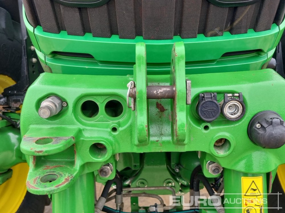 Farm tractor 2018 John Deere 6215R: picture 16
