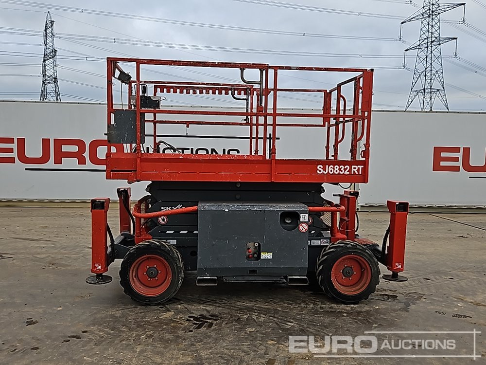2018 SkyJack SJ6832RT - Aerial platform: picture 2 2018 SkyJack SJ6832RT - Aerial platform: picture 2