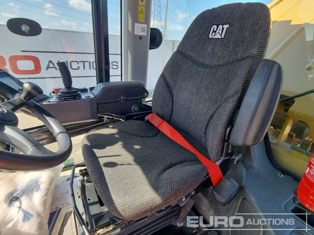 Roller 2019 CAT CS66B: picture 23
