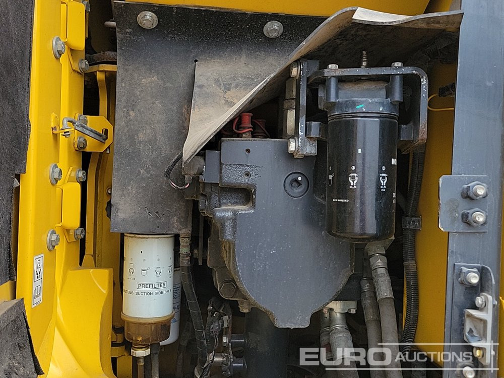 Crawler excavator 2019 Komatsu PC228USLC-11: picture 35