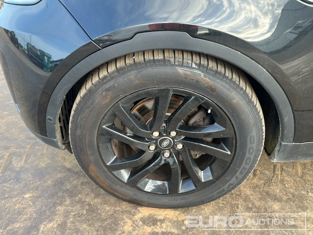 SUV 2019 Land Rover Discovery  SD4: picture 9