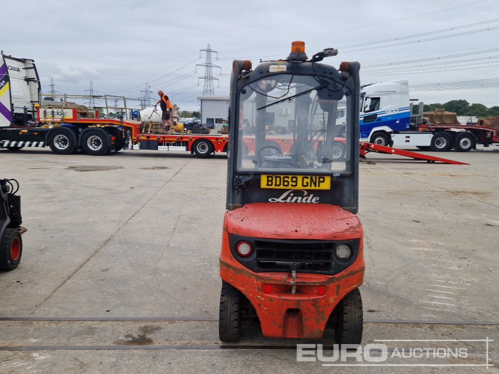 2019 Linde H20D-01 - Forklift: picture 4 2019 Linde H20D-01 - Forklift: picture 4