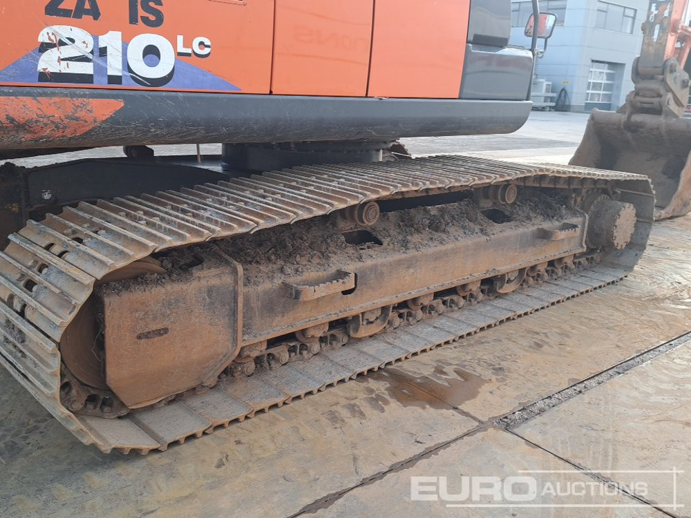 Crawler excavator 2020 Hitachi ZX210LC-6: picture 26
