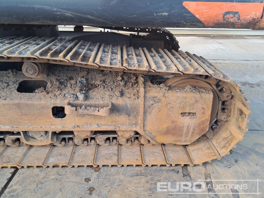 Crawler excavator 2020 Hitachi ZX210LC-6: picture 24