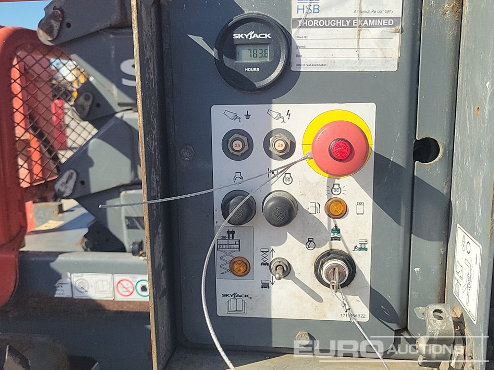 Aerial platform 2020 SkyJack SJ6832RT: picture 30