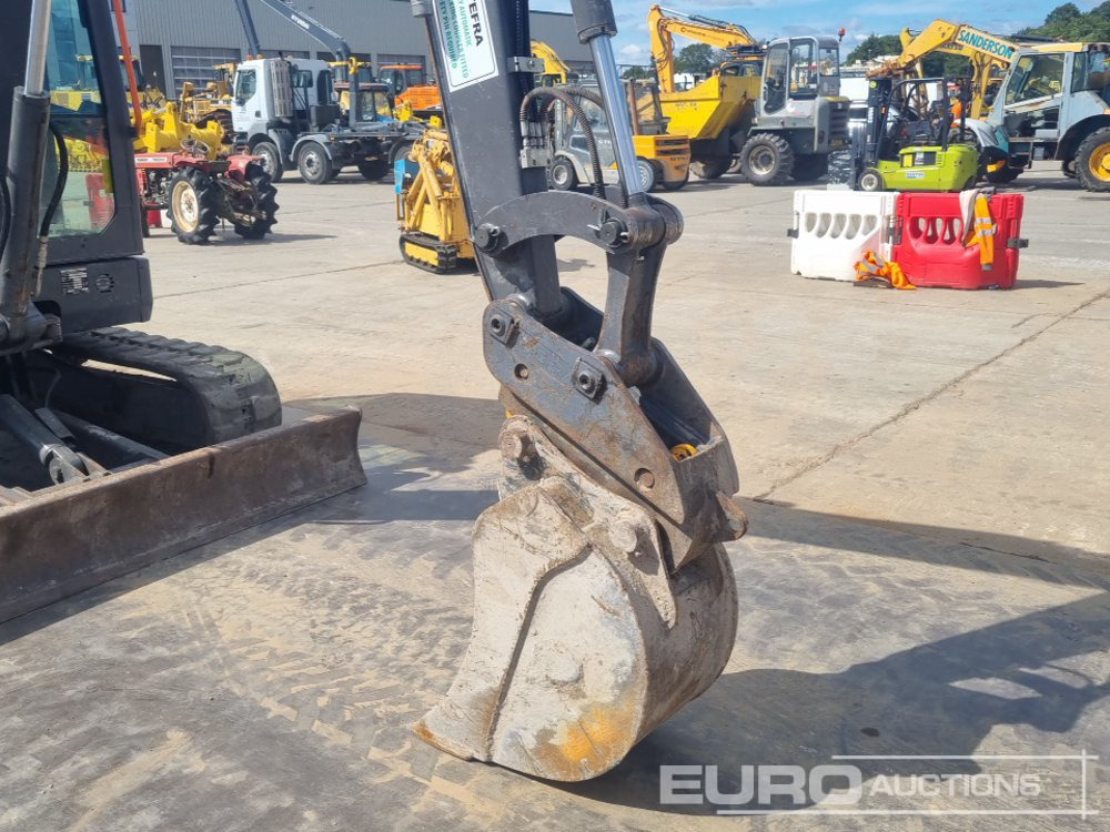 Mini excavator 2021 Volvo ECR50F: picture 30