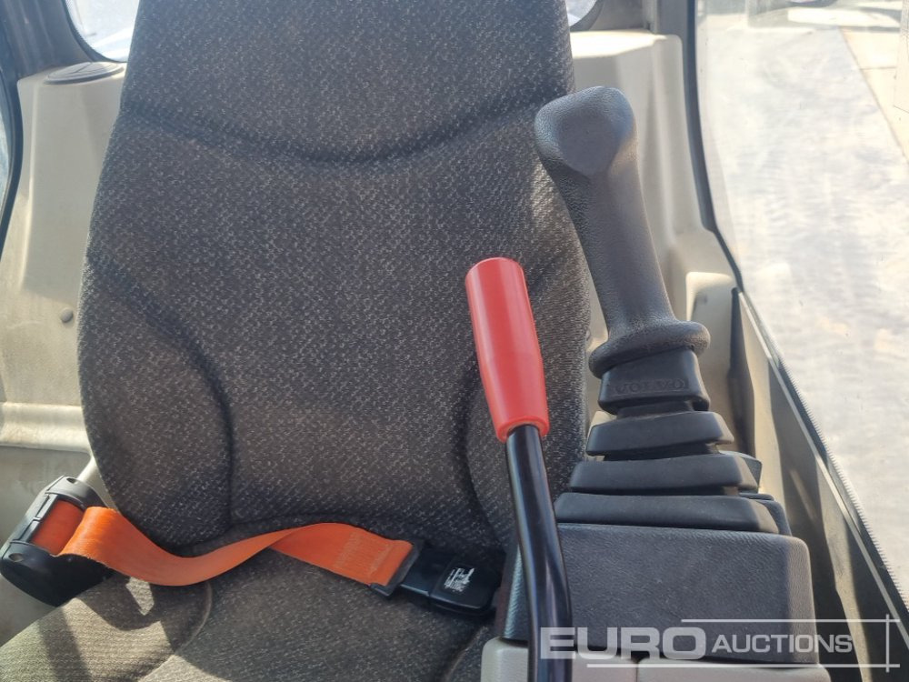 Mini excavator 2021 Volvo ECR50F: picture 37