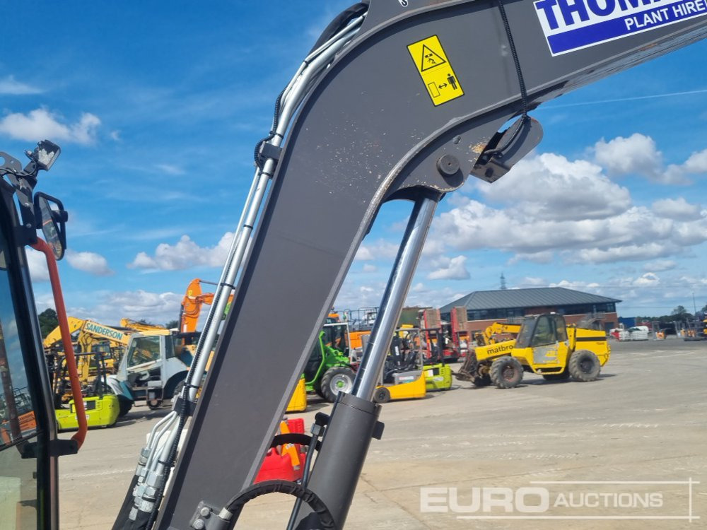 Mini excavator 2021 Volvo ECR50F: picture 26