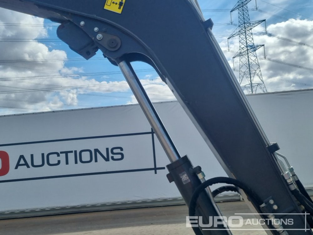 Mini excavator 2021 Volvo ECR50F: picture 18
