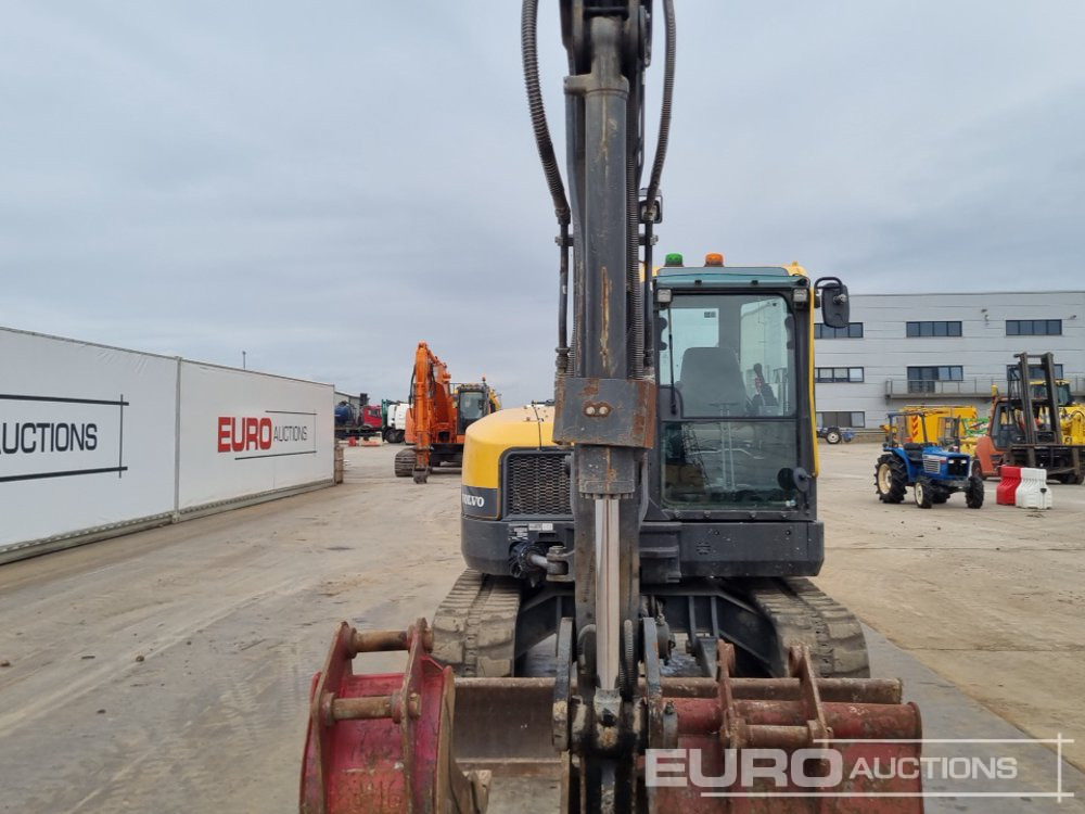 Mini excavator 2021 Volvo ECR88D: picture 32