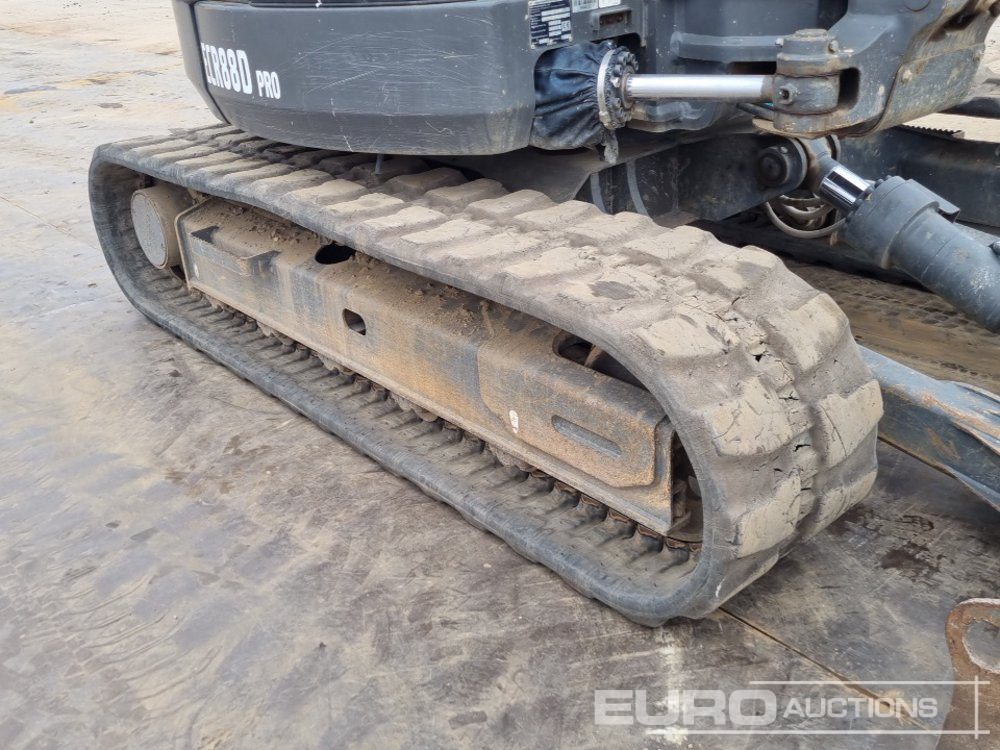 Mini excavator 2021 Volvo ECR88D: picture 13