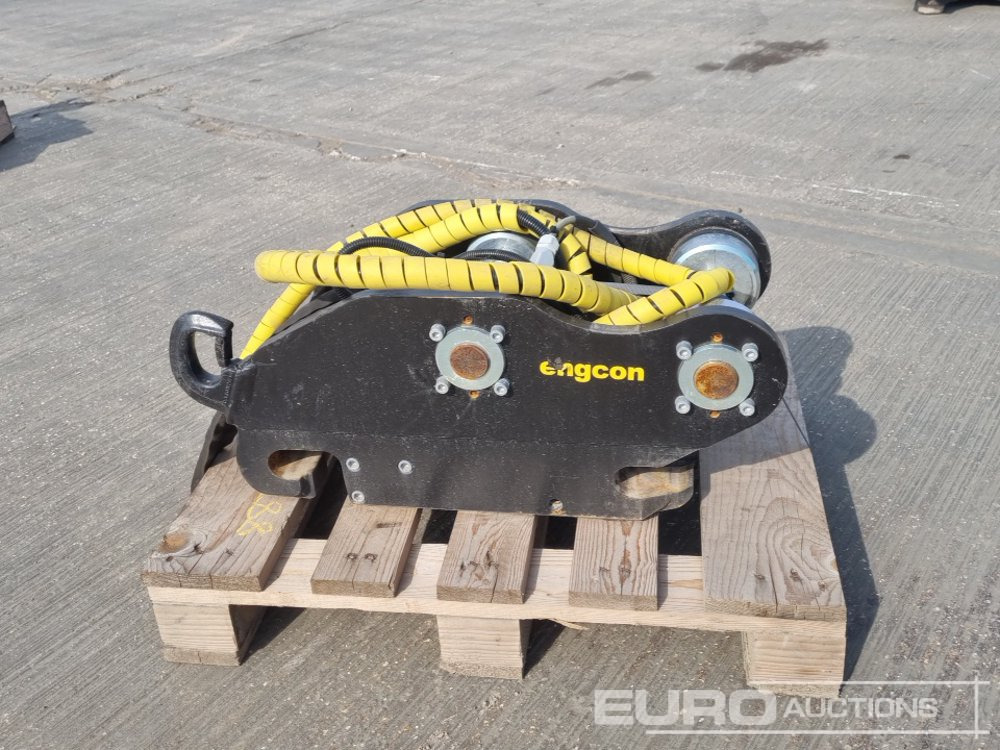 2022 Engcon Hydraulic Double Lock QH 45mm Pin to suit 4-6 Ton Excavator - Quick coupler: picture 2 2022 Engcon Hydraulic Double Lock QH 45mm Pin to suit 4-6 Ton Excavator - Quick coupler: picture 2