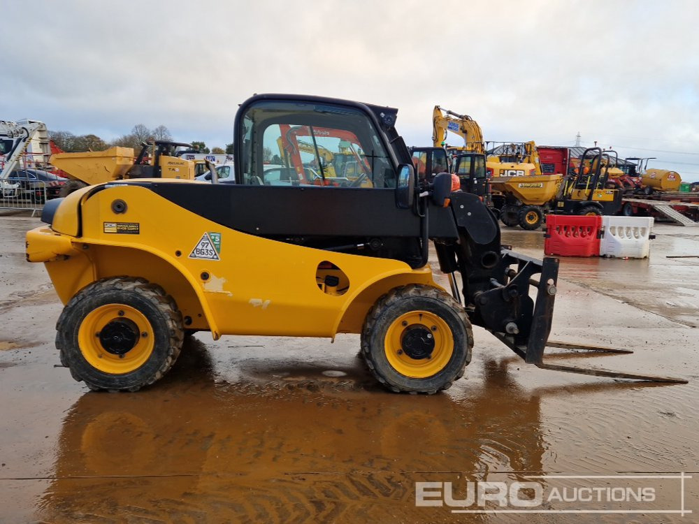 Telescopic handler 2022 JCB 520-40: picture 6