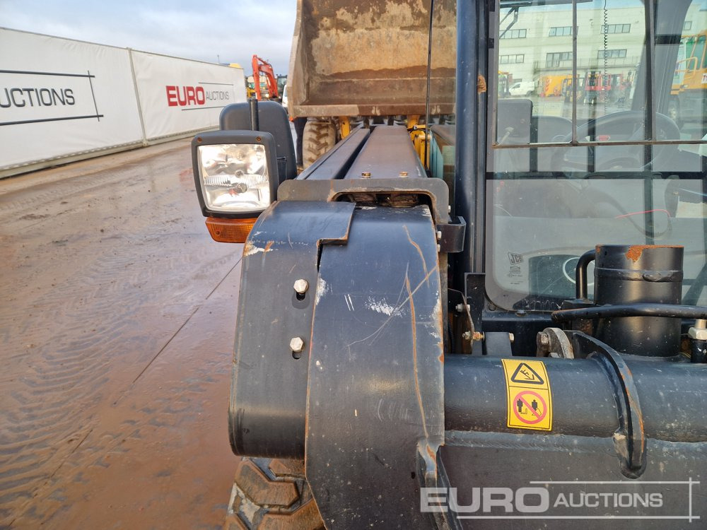 Telescopic handler 2022 JCB 520-40: picture 14