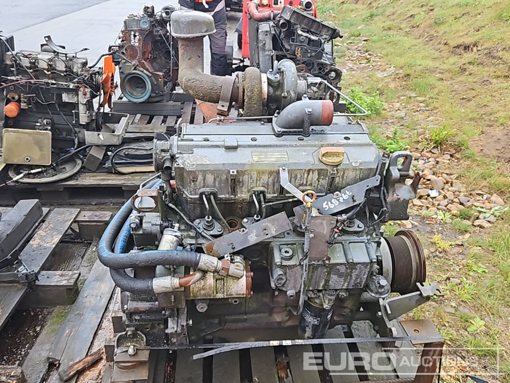 4 Cylinder Engine - Engine: picture 2 4 Cylinder Engine - Engine: picture 2