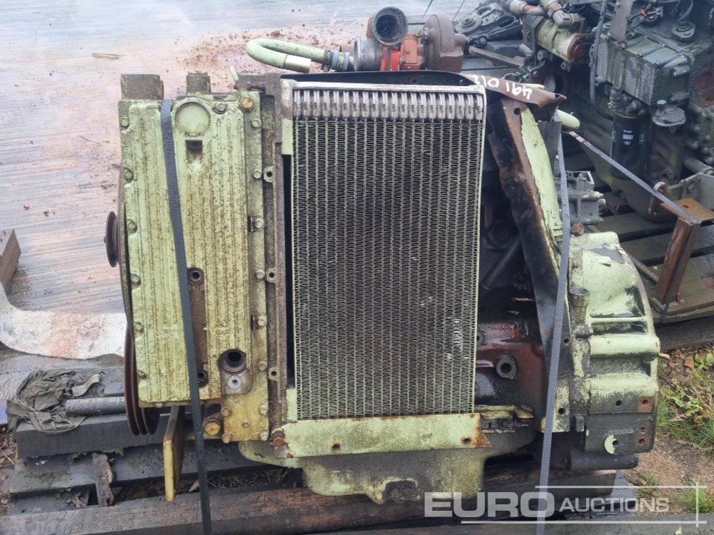 4 Cylinder Engine - Engine: picture 4 4 Cylinder Engine - Engine: picture 4