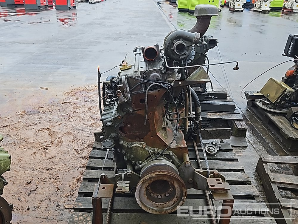 4 Cylinder Engine - Engine: picture 4 4 Cylinder Engine - Engine: picture 4