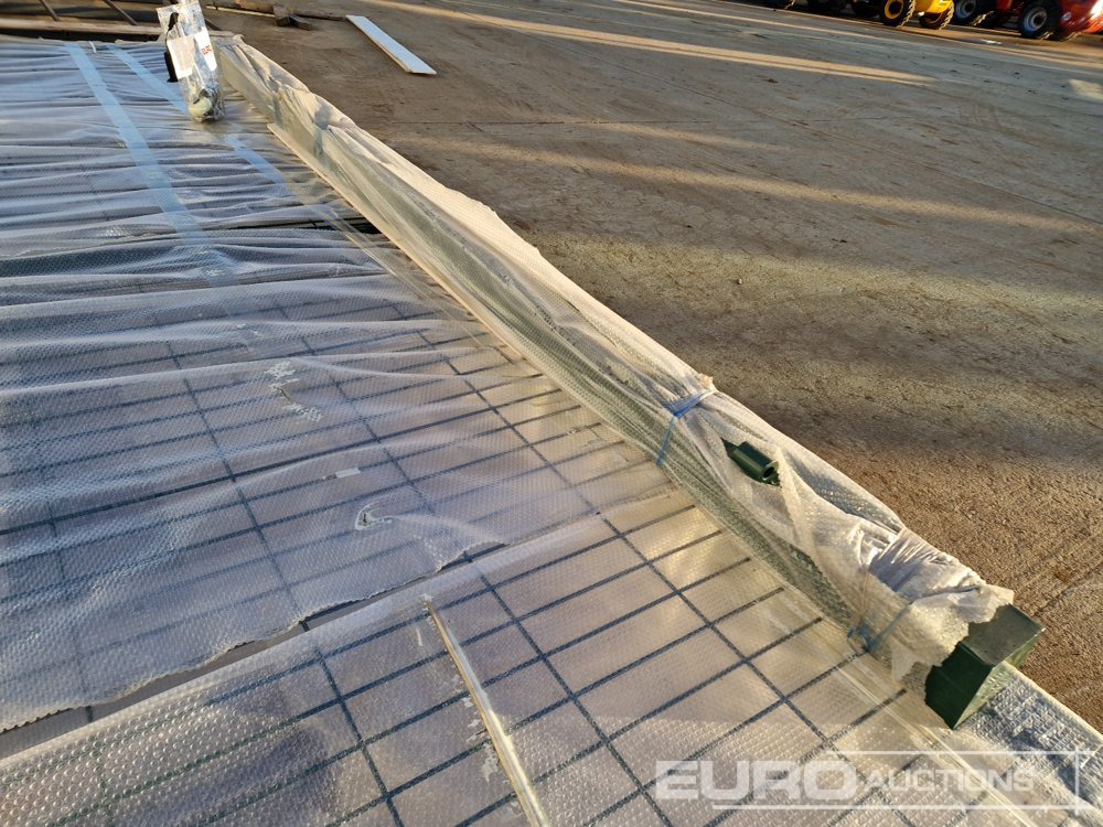 Construction equipment 4m x 2.3m Heavy Duty Galvanized Powder Coated Gate (2 of), 100mm x 100mm Post (2 of), Assembly Kit (Green): picture 16