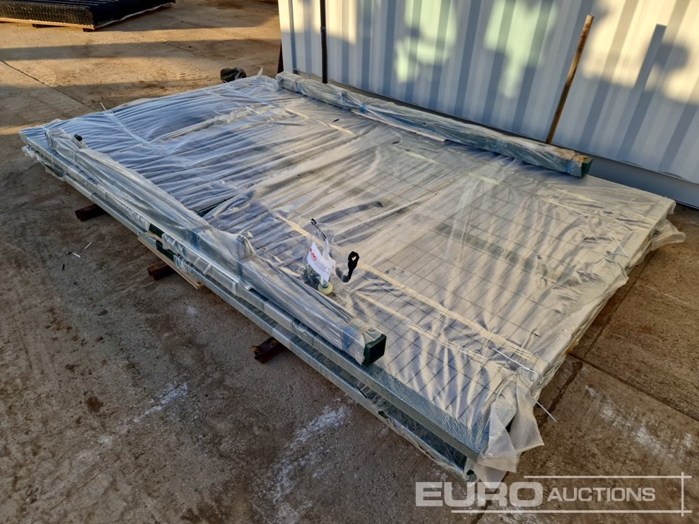 Construction equipment 4m x 2.3m Heavy Duty Galvanized Powder Coated Gate (2 of), 100mm x 100mm Post (2 of), Assembly Kit (Green): picture 13