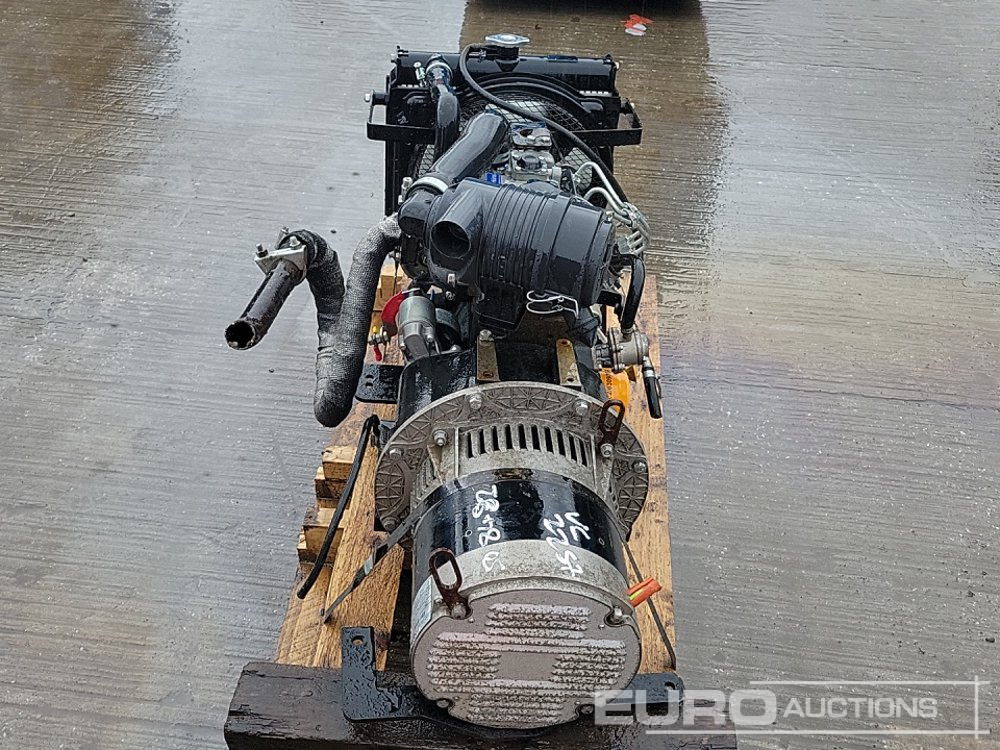 5kVA Generator, Perkins Engine - Generator set: picture 4 5kVA Generator, Perkins Engine - Generator set: picture 4