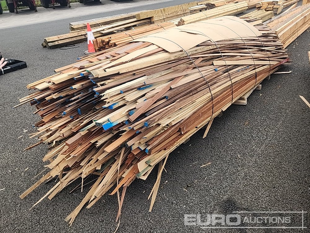 Bundle of Timber - Agricultural machinery: picture 1 Bundle of Timber - Agricultural machinery: picture 1