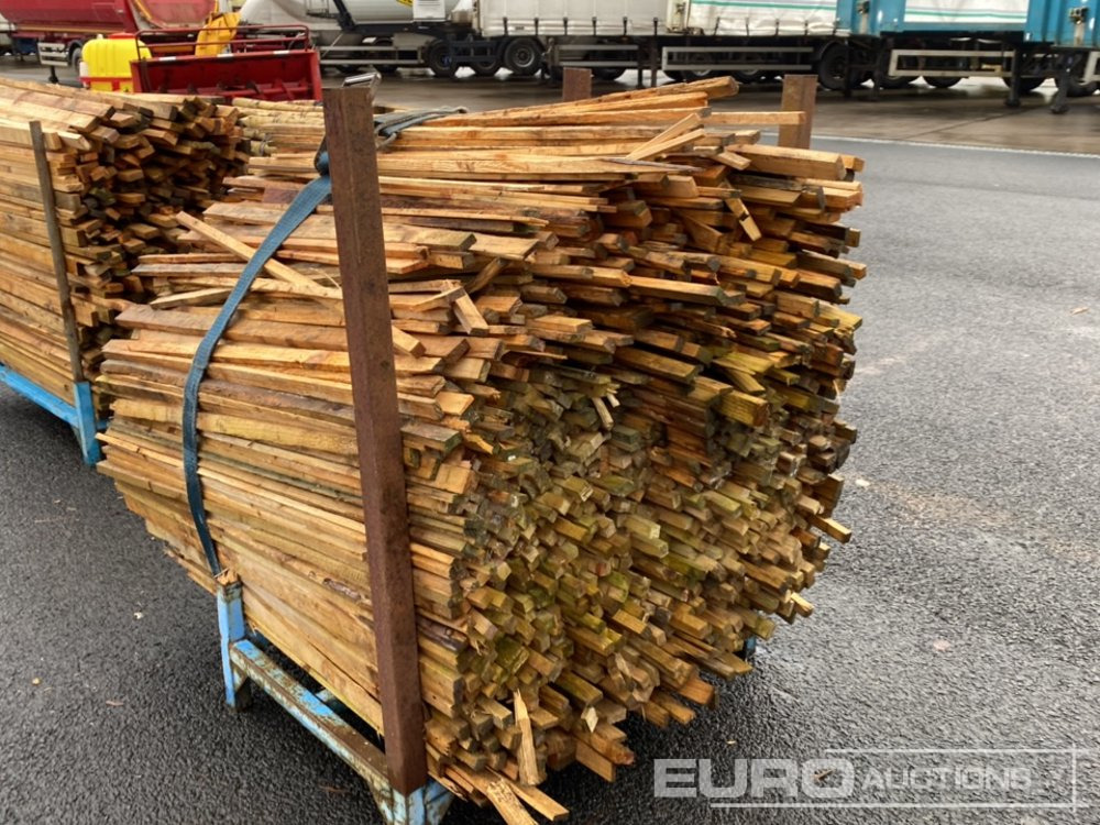 Pallet of Timber Pins - Agricultural machinery: picture 5 Pallet of Timber Pins - Agricultural machinery: picture 5