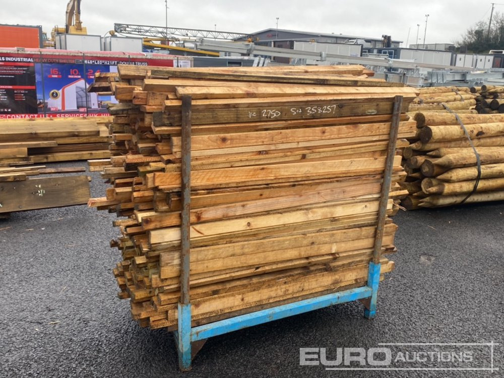 Pallet of Timber Pins - Agricultural machinery: picture 1 Pallet of Timber Pins - Agricultural machinery: picture 1