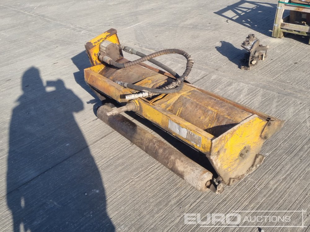 Turner Hydraulic Flail Mower - Agricultural machinery: picture 1 Turner Hydraulic Flail Mower - Agricultural machinery: picture 1