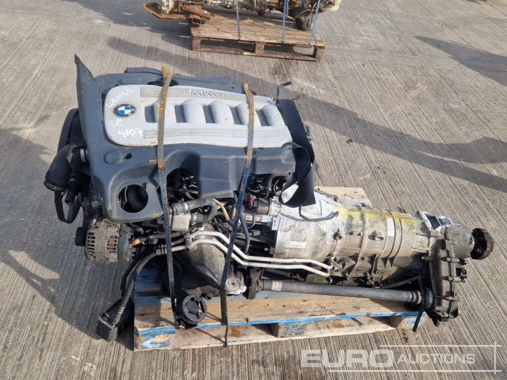 BMW 4 Cylinder Engine, Gearbox - Engine: picture 2 BMW 4 Cylinder Engine, Gearbox - Engine: picture 2