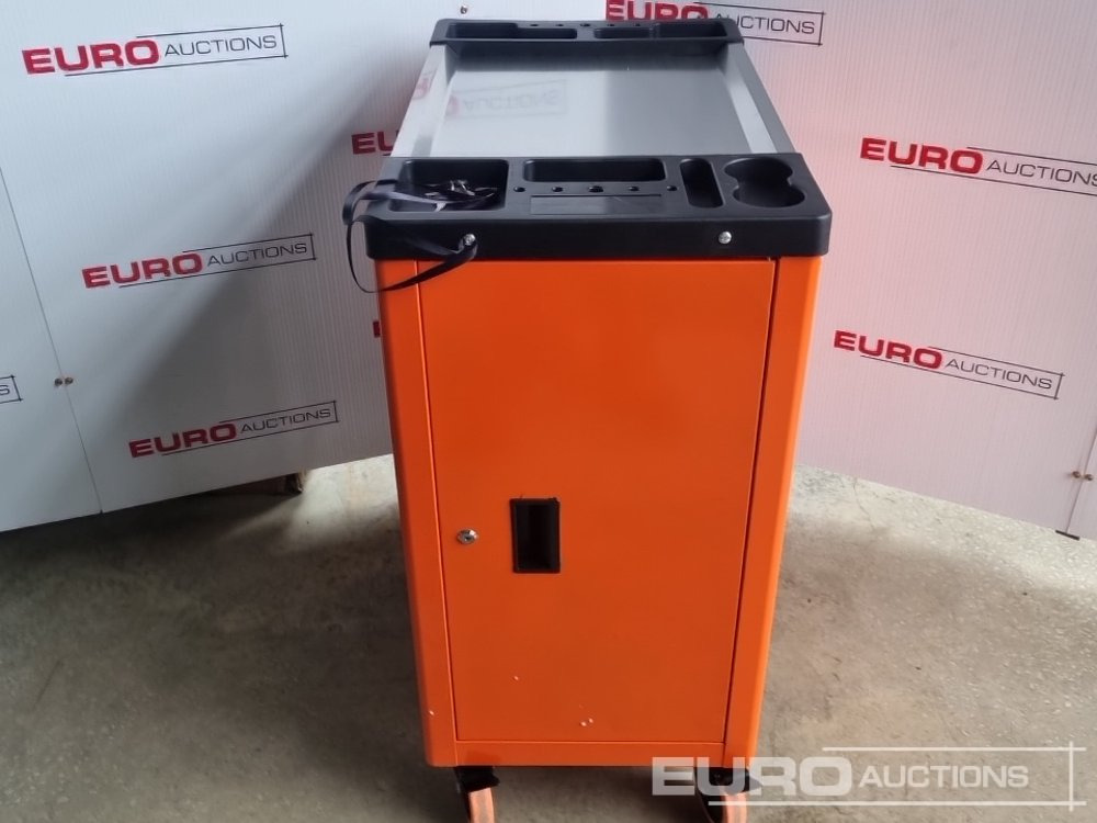 Boss Wheeled Tool Cart with 258pc Tools (Orange) - Workshop equipment: picture 2 Boss Wheeled Tool Cart with 258pc Tools (Orange) - Workshop equipment: picture 2