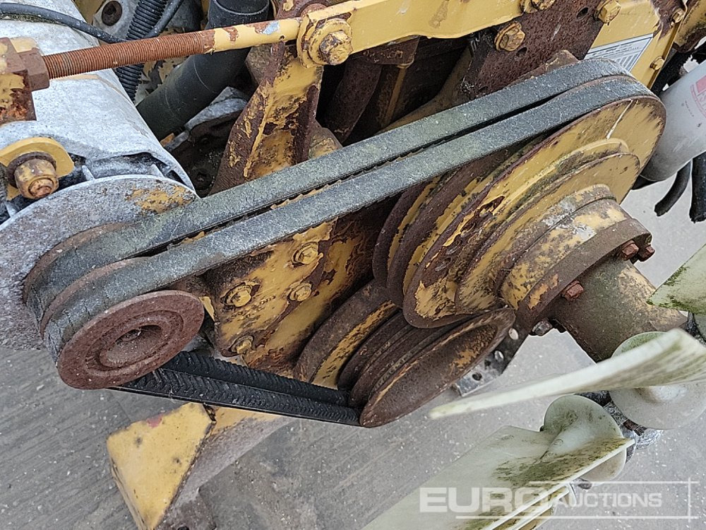 Engine CAT 3 Cylinder Engine, Pump: picture 22