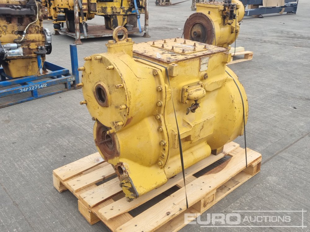CAT Transmission to suit 773/5 - Engine: picture 5 CAT Transmission to suit 773/5 - Engine: picture 5
