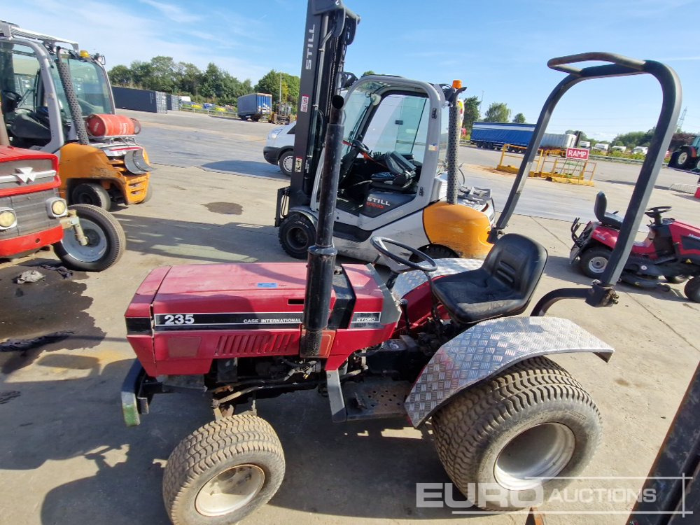 Case 235 - Compact tractor: picture 2 Case 235 - Compact tractor: picture 2