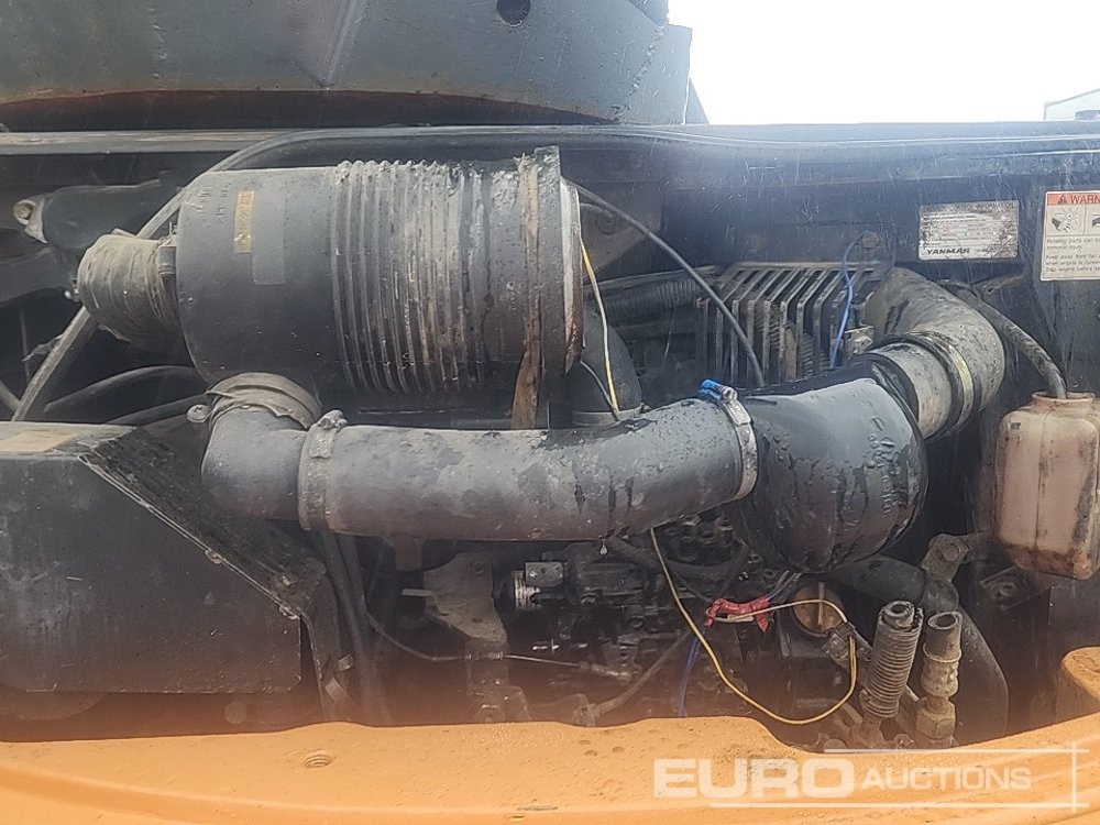 Mini excavator Case CX55B: picture 29