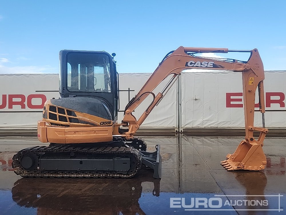 Mini excavator Case CX55B: picture 6