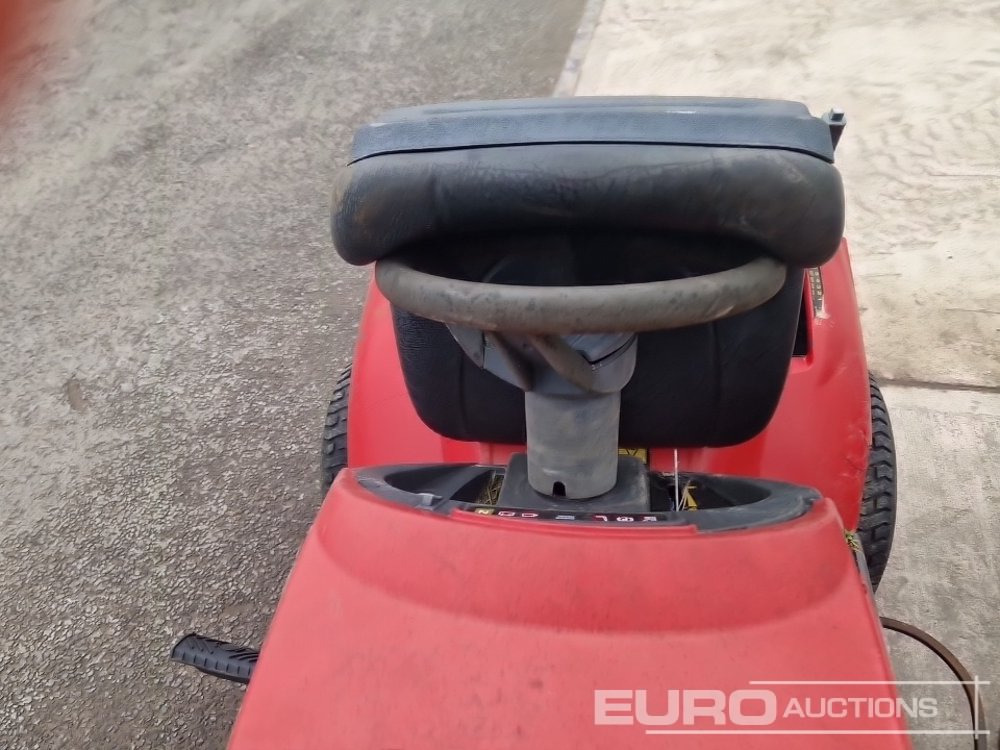 Castelgarden TCX103 Petrol Lawnmower, Briggs& Stratton Engine - Garden mower: picture 5 Castelgarden TCX103 Petrol Lawnmower, Briggs& Stratton Engine - Garden mower: picture 5