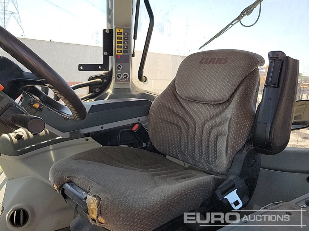 Farm tractor Claas 620 ARION: picture 28