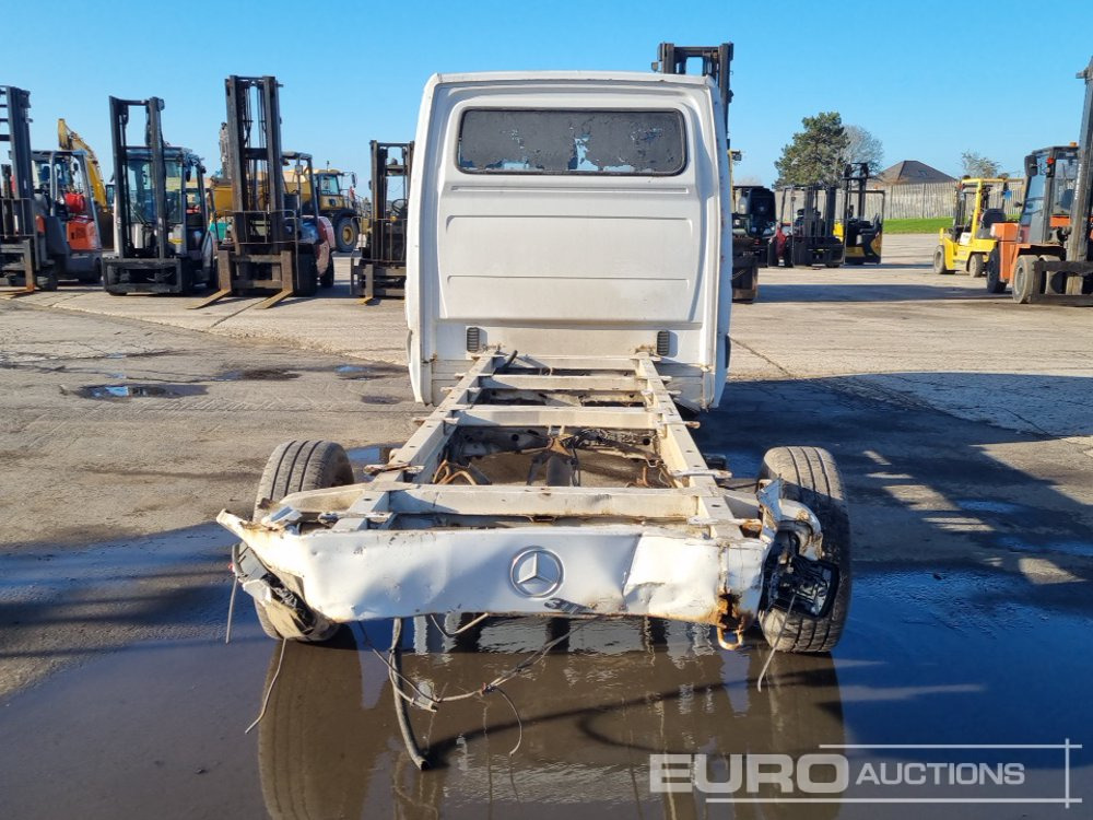 2007 Mercedes 4x2 Chassis Cab (Non Runner) - Commercial vehicle: picture 4 2007 Mercedes 4x2 Chassis Cab (Non Runner) - Commercial vehicle: picture 4