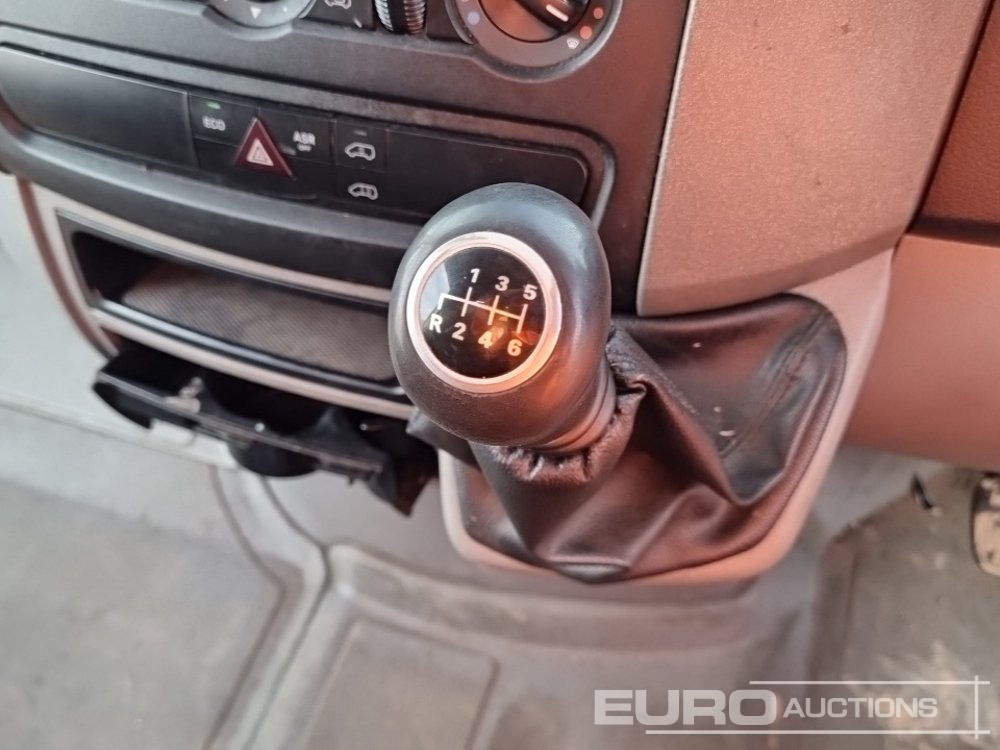 Commercial vehicle 2016 Mercedes Sprinter 316 CDI: picture 33