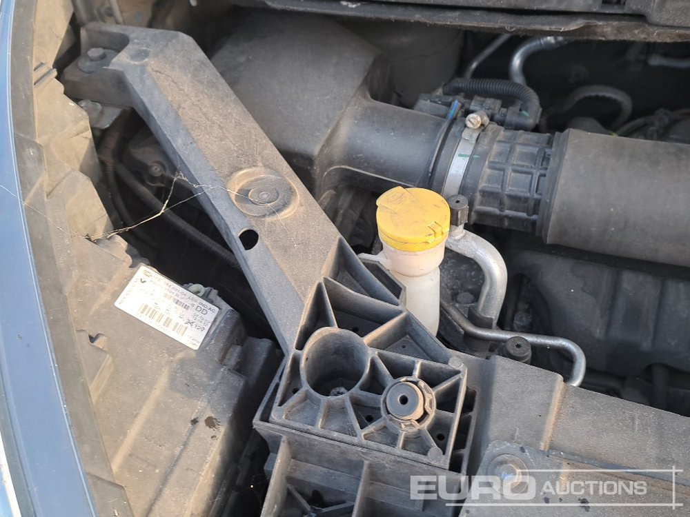 Commercial vehicle 2021 Renault Traffic: picture 13 Commercial vehicle 2021 Renault Traffic: picture 13